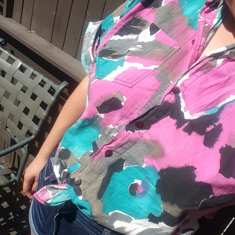Sick vintage tie-front/half-sleeve/button-up shirt